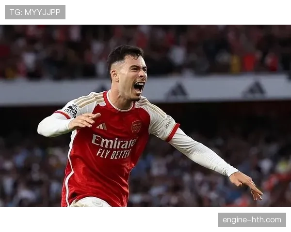 麦迪逊强强对话表现解析:对阵曼城与阿森纳的关键发挥 麦迪逊强强对话表现解析:对阵曼城与阿森纳的关键发挥