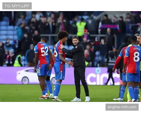 切尔西控球占优却威胁不足,进攻效率问题逐步反映在比赛结果中 切尔西控球占优却威胁不足,进攻效率问题逐步反映在比赛结果中